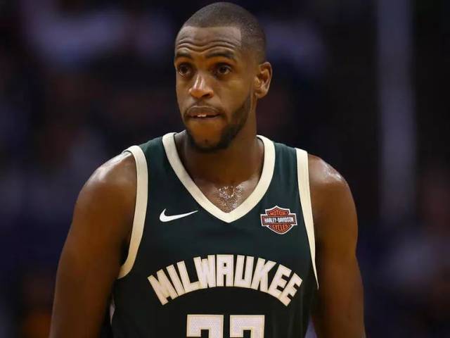 美记：有迹象显示快船将提前清理阵容，看好他们明夏签特雷杨