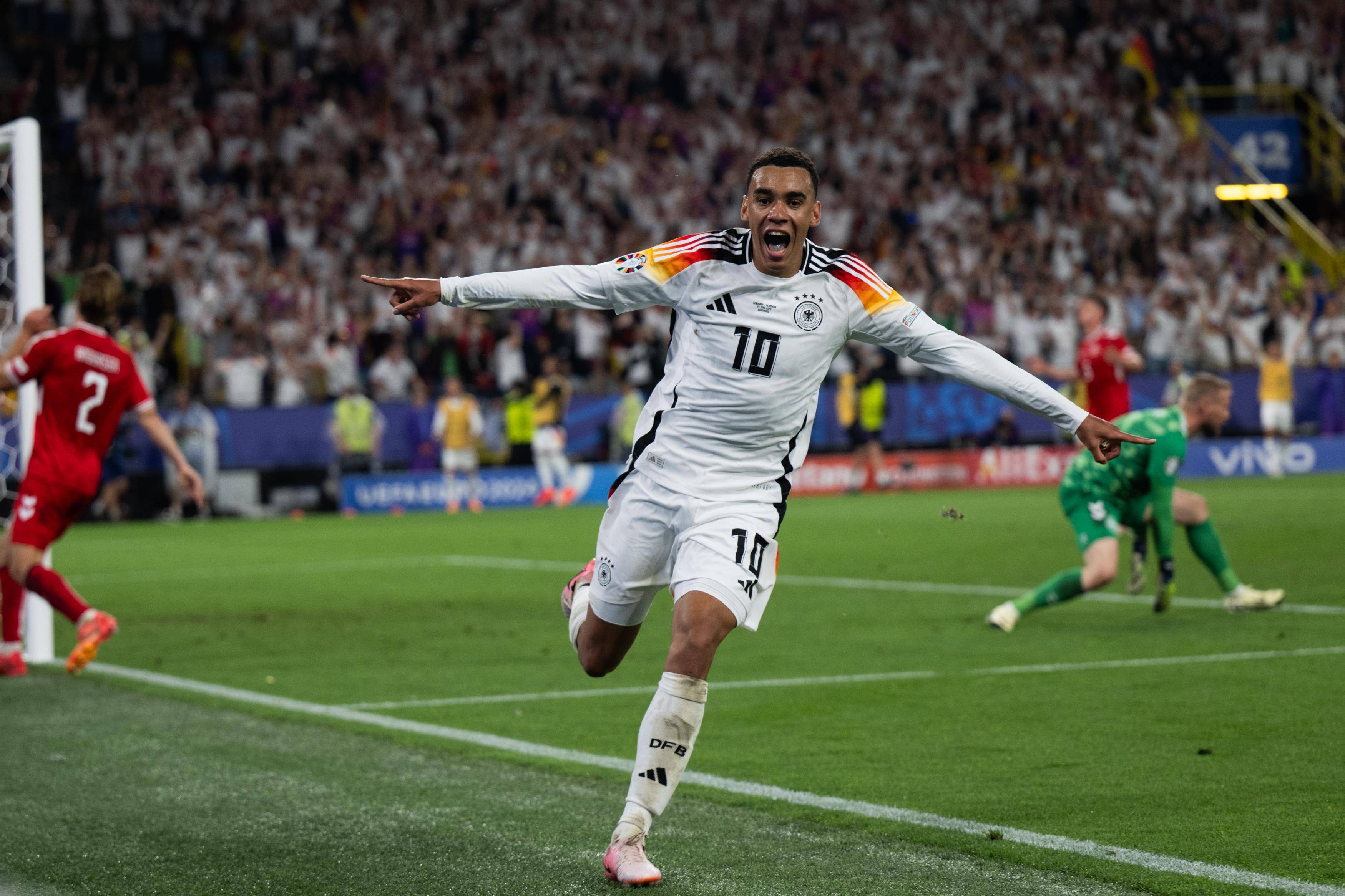 的学生赛 的学生赛